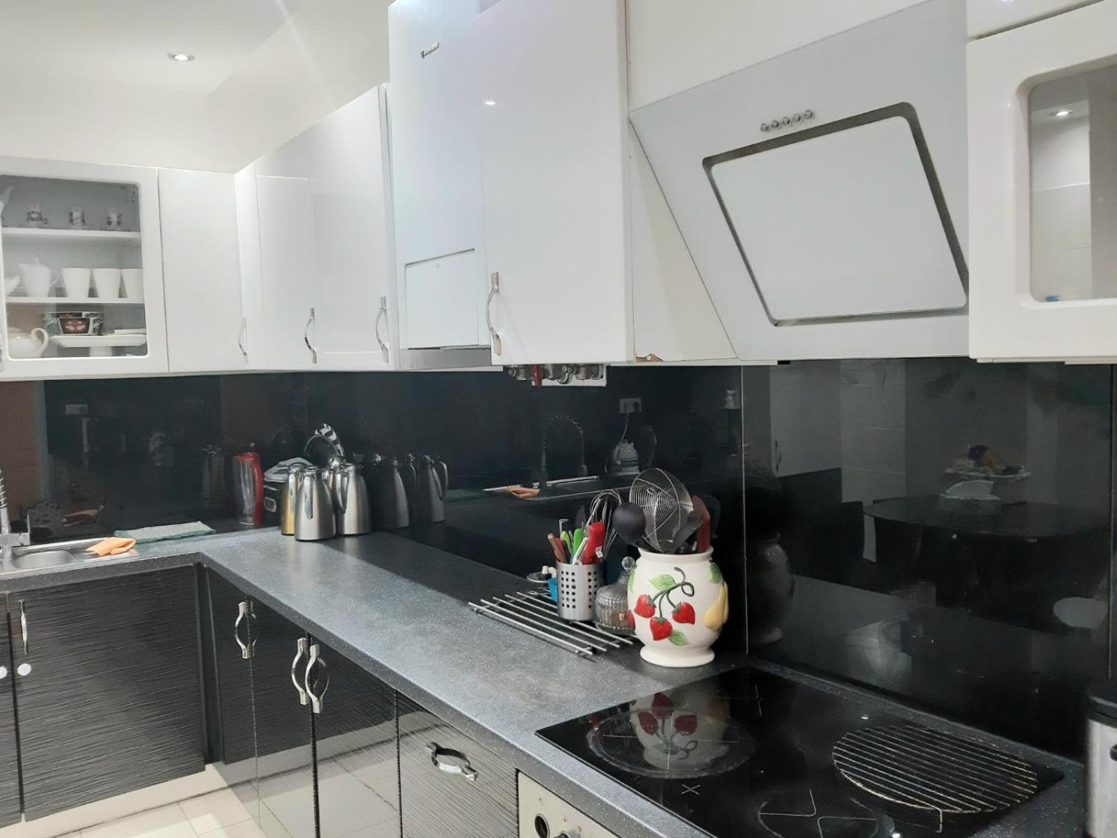 וינה Grosse Wohnung Naehe Zentrum מראה חיצוני תמונה