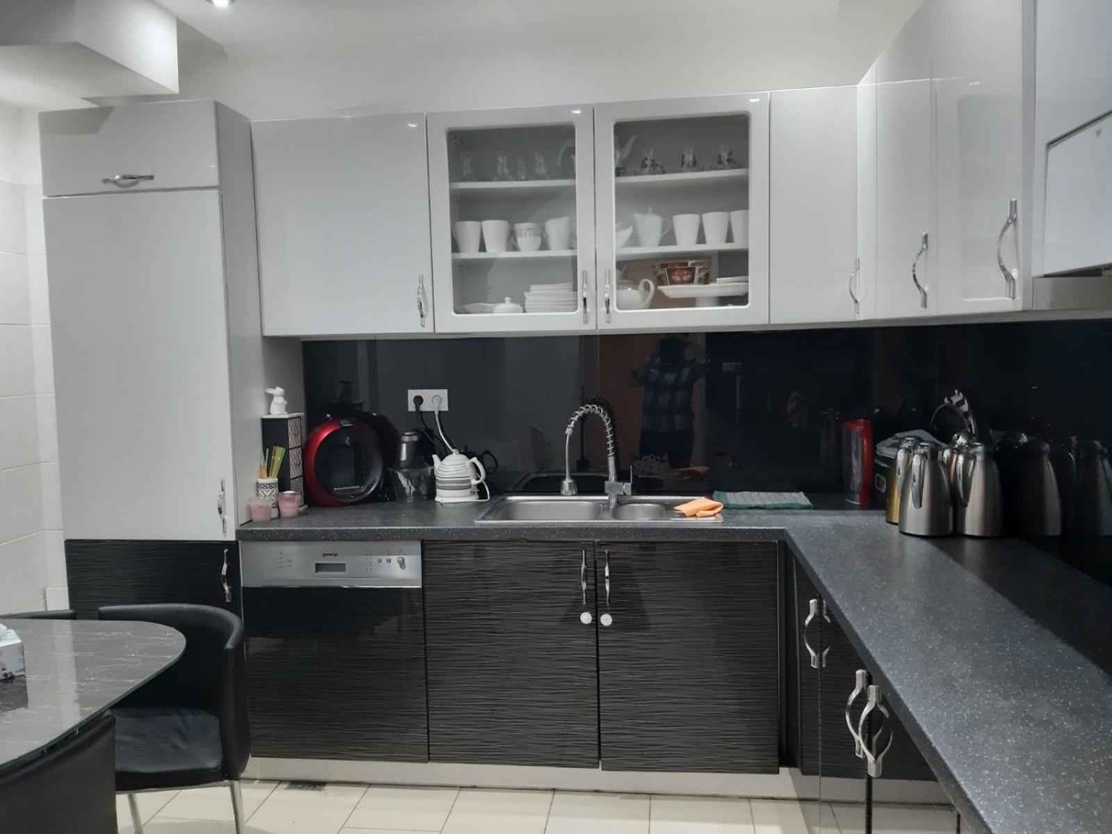 וינה Grosse Wohnung Naehe Zentrum מראה חיצוני תמונה